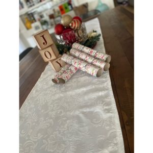 Table Runner – White Christmas 40cm x 164cm